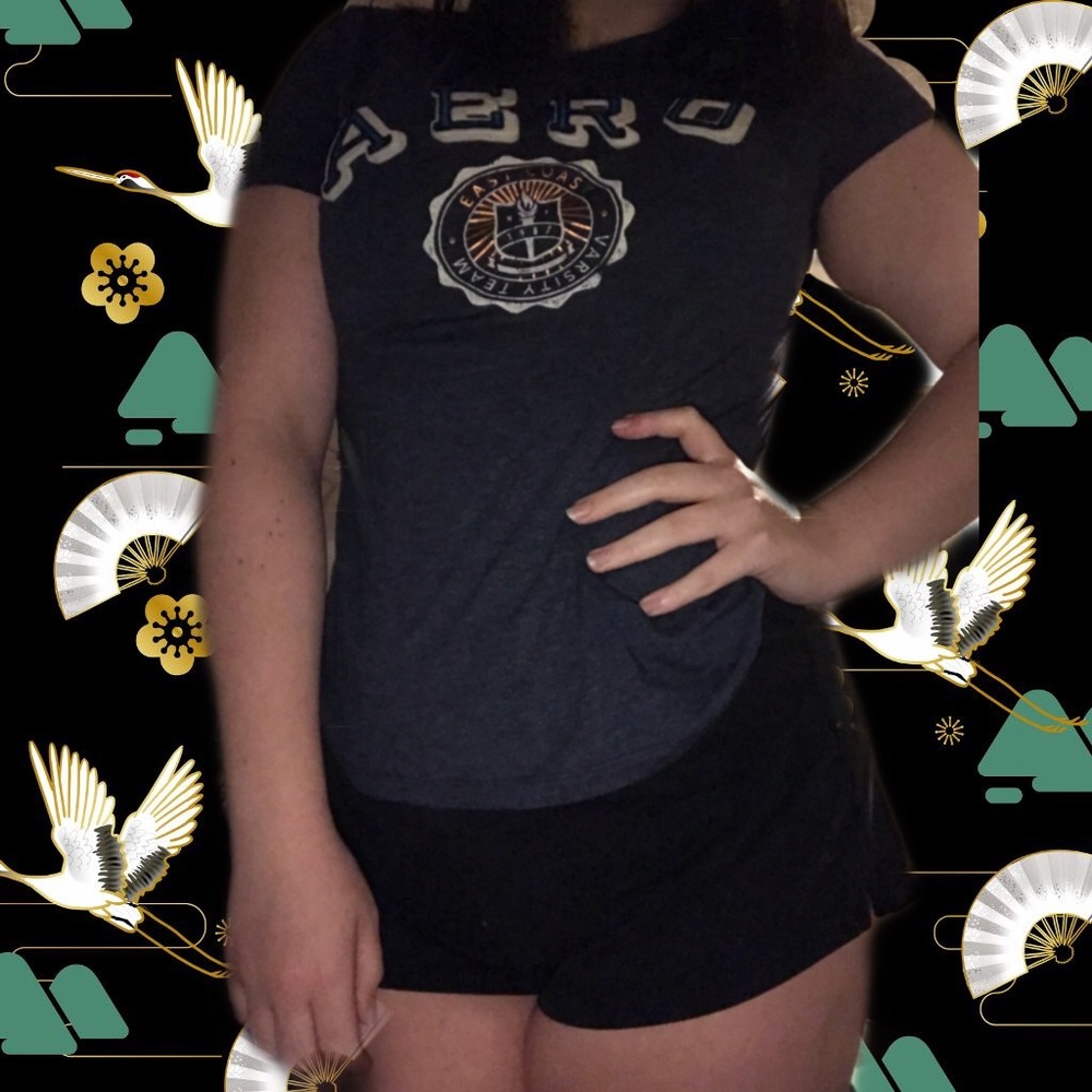 East coast varsity team tee😇